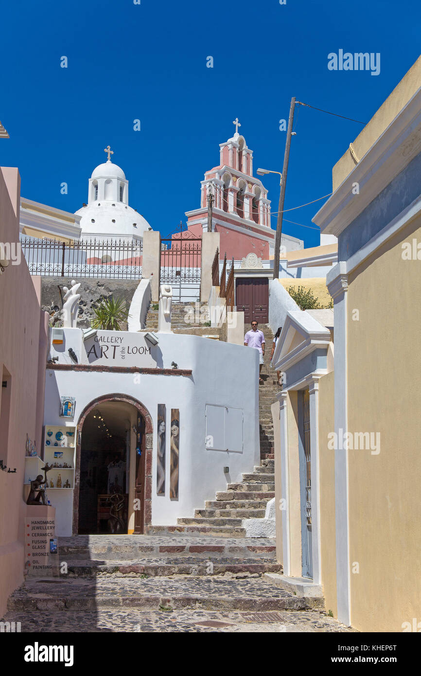 Escalier de churche orthodoxe à l'ancienne ville de Thira, l'île de Santorin, Cyclades, Mer Égée, Grèce Banque D'Images