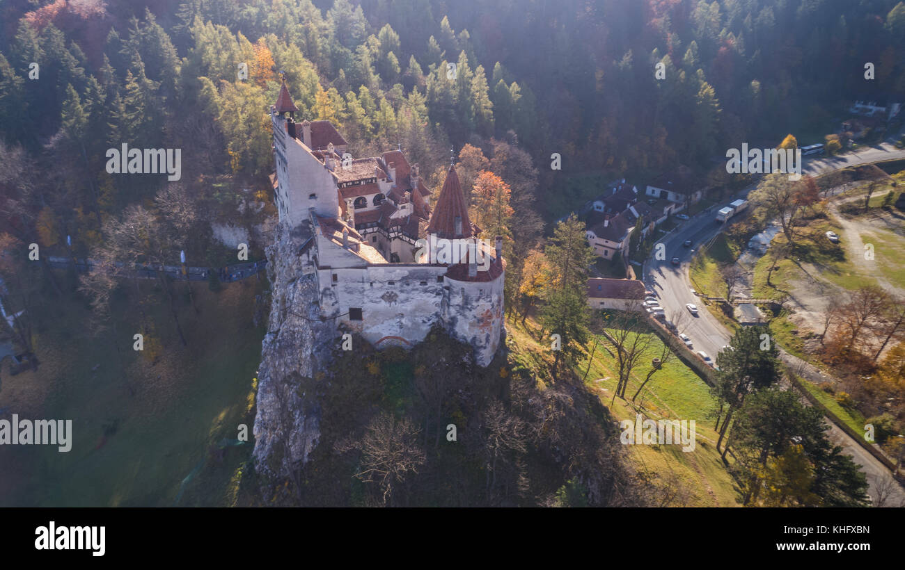 Le château médiéval de sons connus pour le mythe de Dracula. brasov Roumanie Transylvanie. Banque D'Images