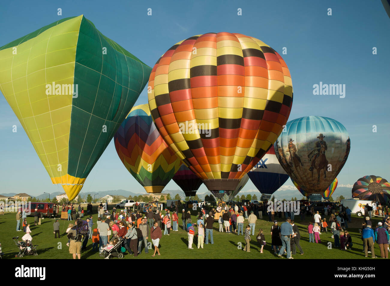 Un festival annuel de montgolfières à Erie, au Colorado, a eu lieu vers la mi-mai Banque D'Images