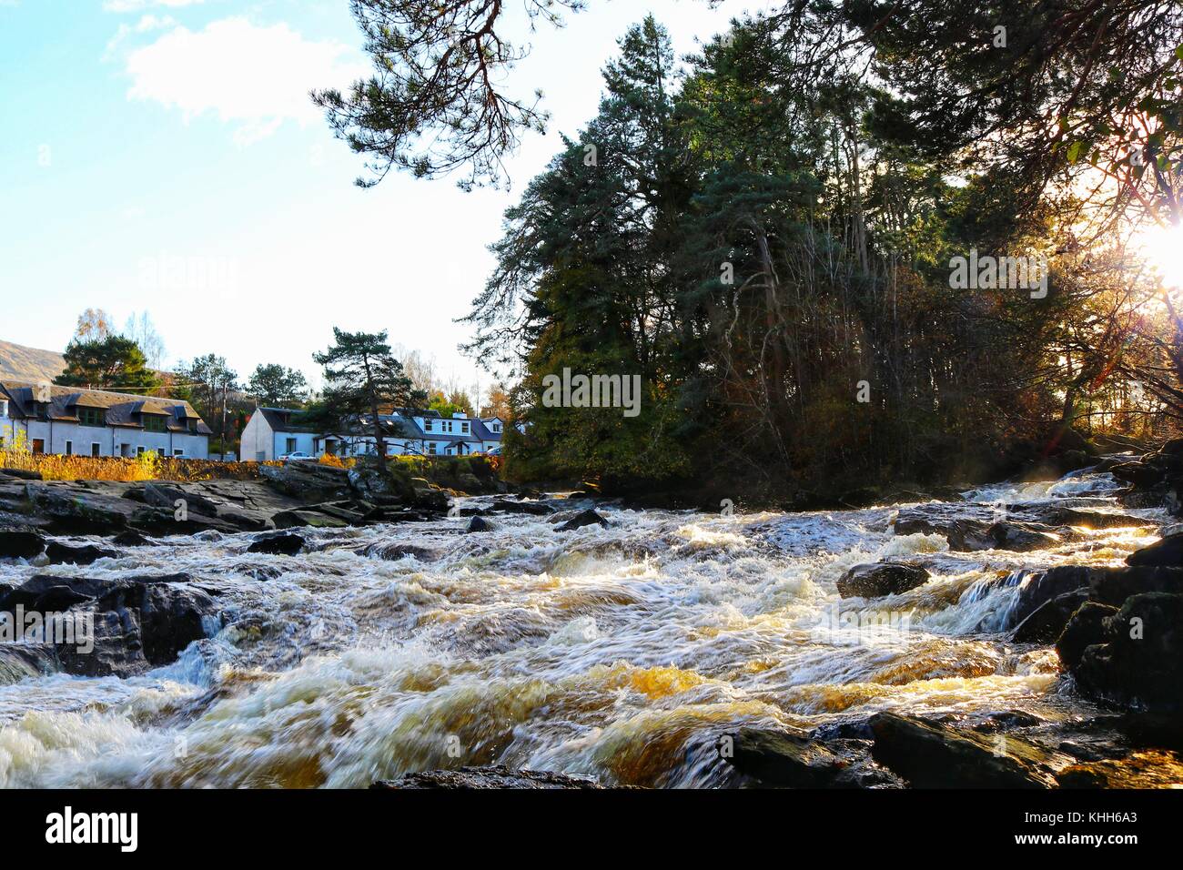 Chutes de Dochart Cascade, Killin, Ecosse Banque D'Images