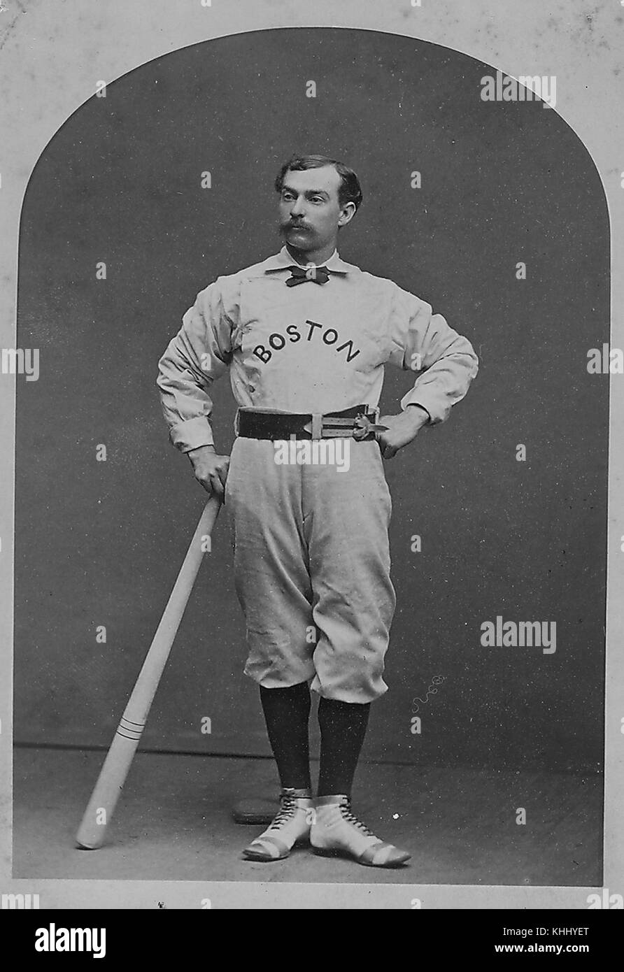 Portrait de Tommy Beals, le deuxième but pour les boston rouge bas, en uniforme, tenant un bâton, 1874. à partir de la bibliothèque publique de new york. Banque D'Images