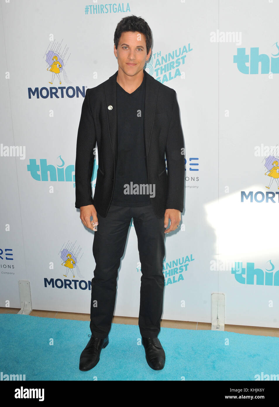 BEVERLY HILLS, CA - 18 AVRIL : Mike Manning participe au 8e gala annuel de soif à l'hôtel Beverly Hilton le 18 avril 2017 à Beverly Hills, Californie personnes : Mike Manning transmission Ref: MNC76 Banque D'Images