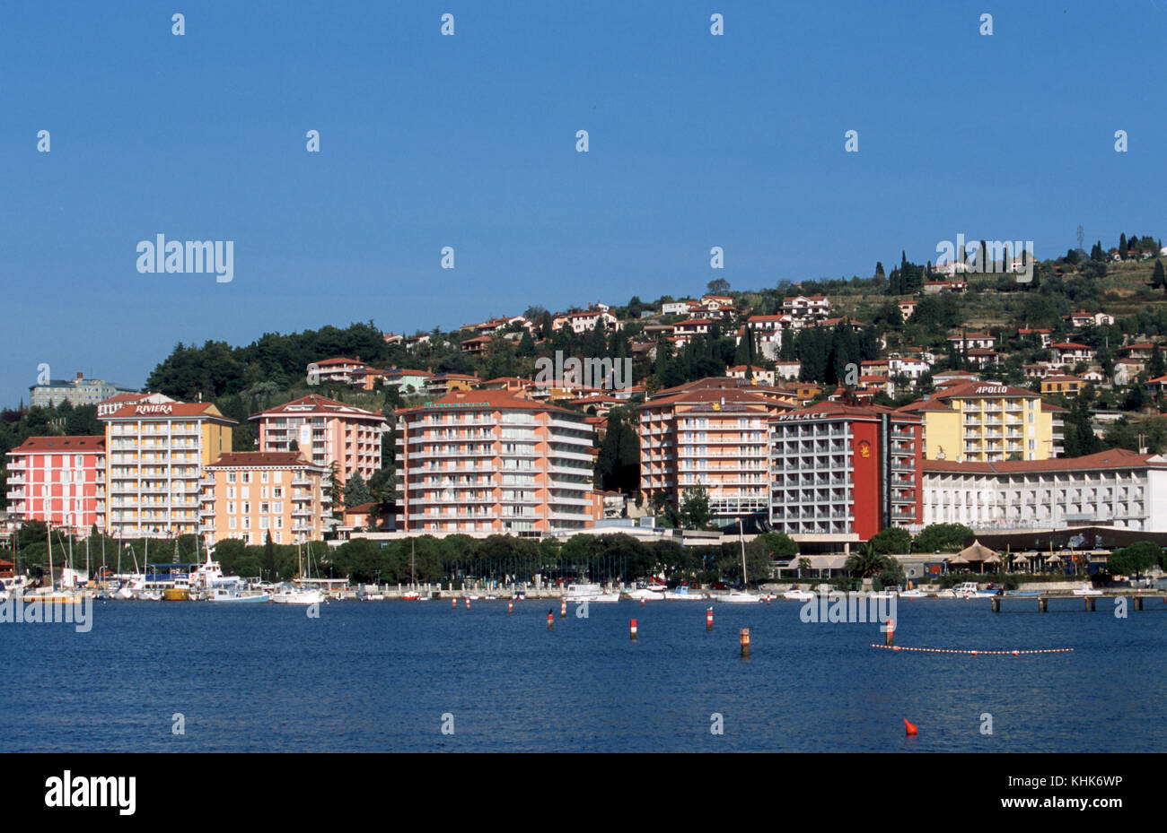 Slowenien, Portoroz, Bucht mit Hôtels Banque D'Images