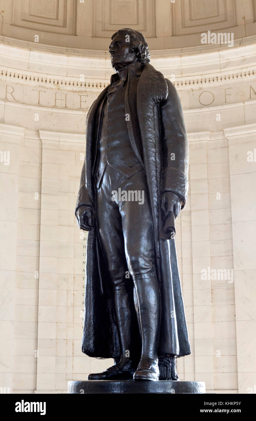 Statue de Thomas Jefferson dans le Jefferson Memorial, West Potomac Park, Washington DC, USA Banque D'Images