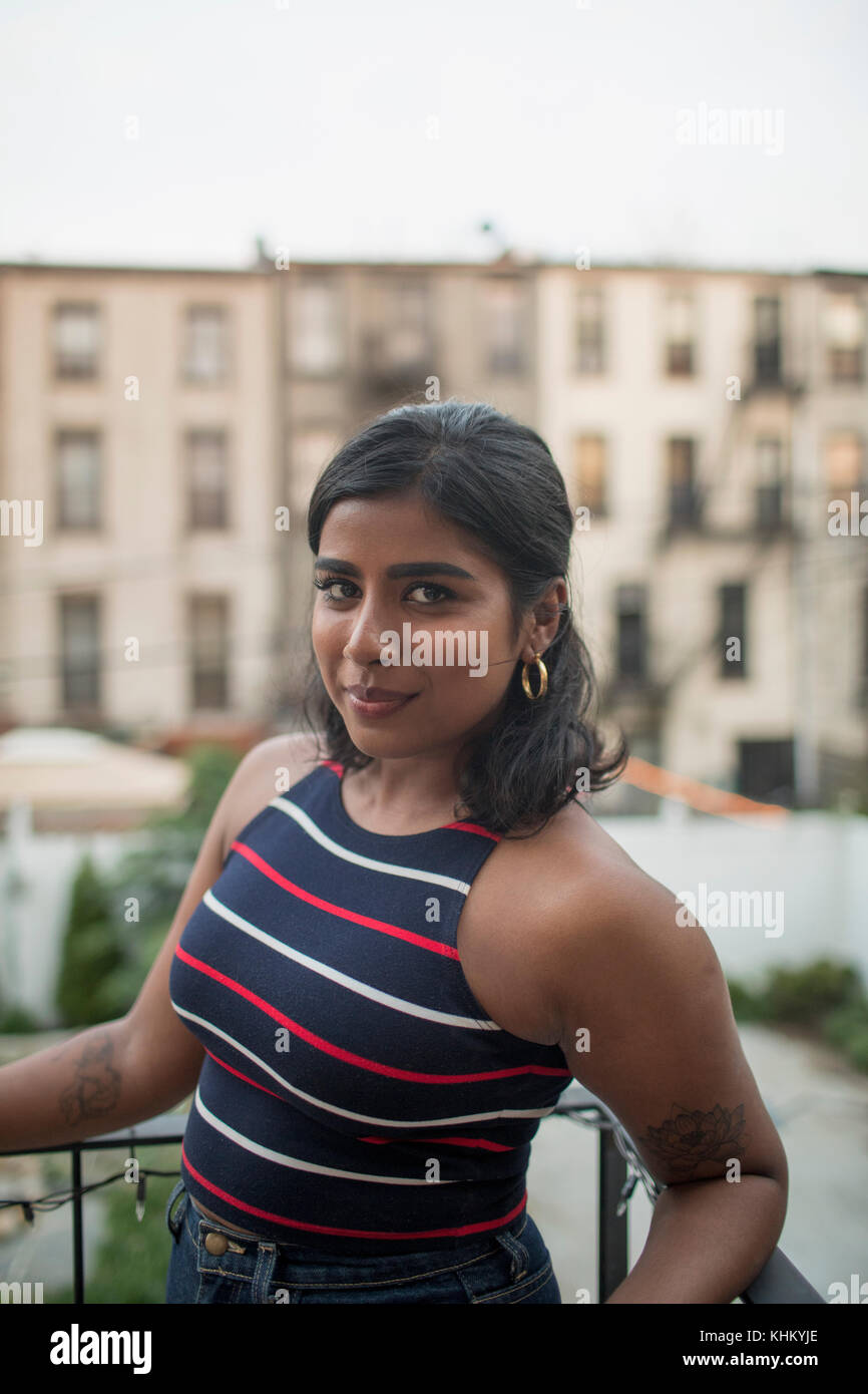 Portrait of a young woman Banque D'Images