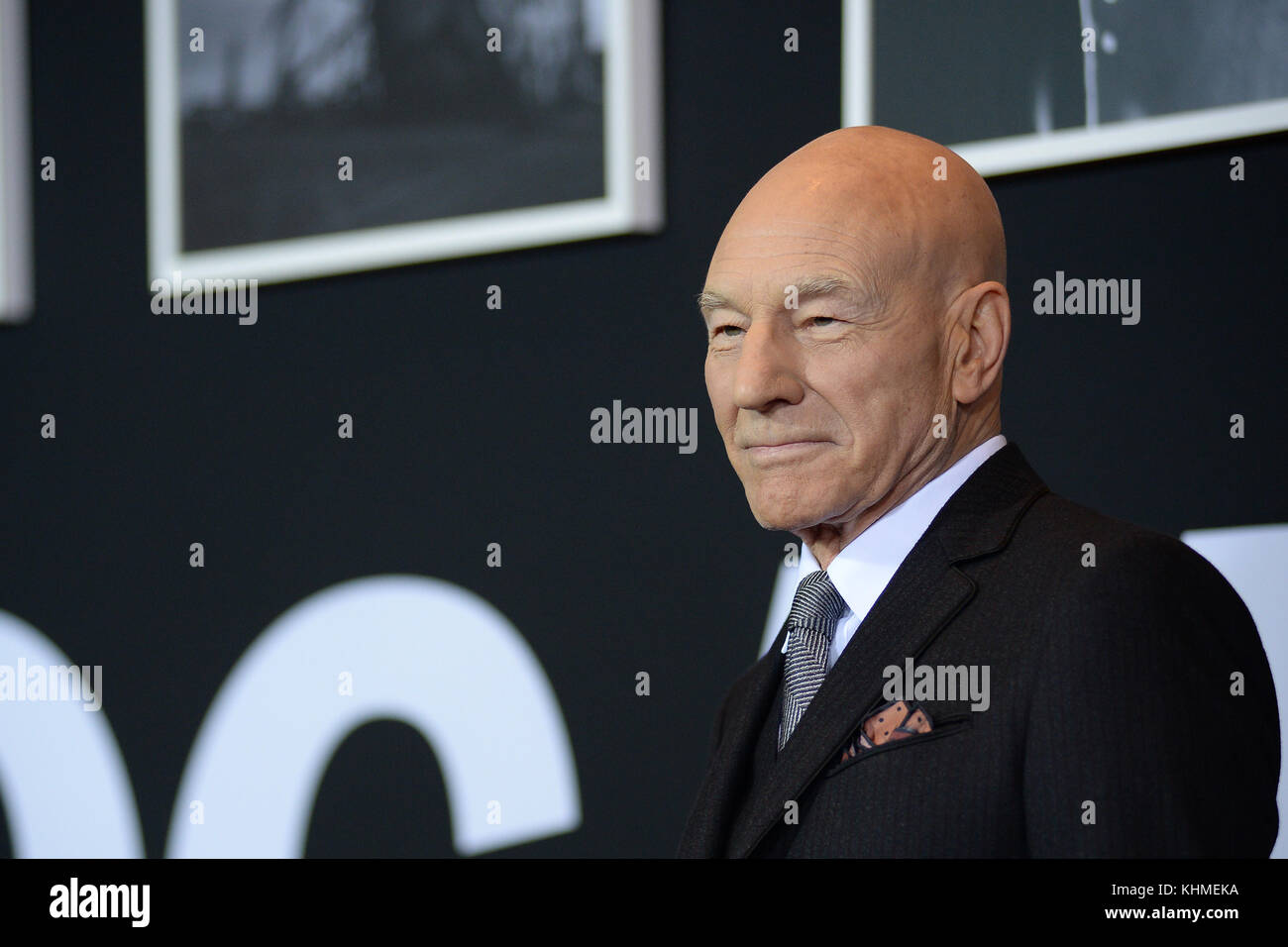 NEW YORK, NY - FÉVRIER 25 : Patrick Stewart assiste à la projection de 'Logan' New York au Rose Theater, Jazz au Lincoln Center le 25 février 2017 à New York City People : Patrick Stewart transmission Ref : MNC76 Banque D'Images