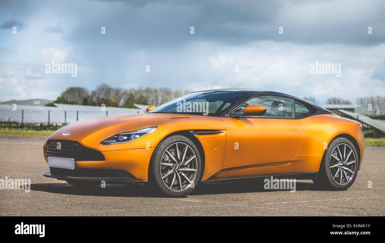 Aston Martin DB11 Banque D'Images