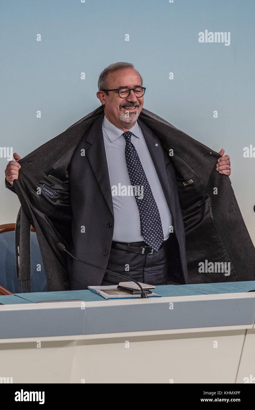 Conférence de presse, au Palazzo Chigi, entre le Gouvernement et les partenaires sociaux 2017 Banque D'Images