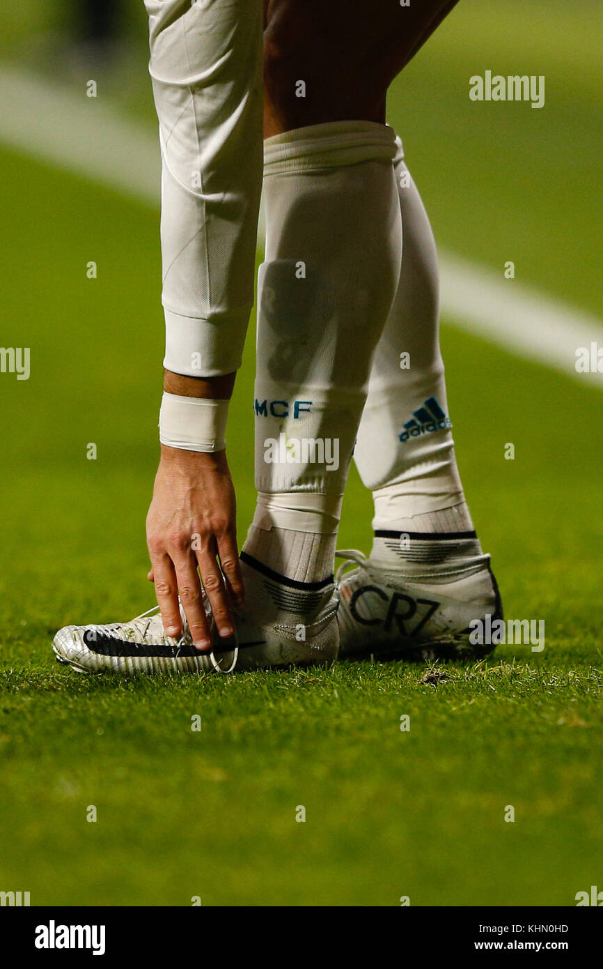 Cristiano Ronaldo dos Santos (7) joueur du Real Madrid. La Liga entre l'Atlético de Madrid vs Real Madrid au stade de Wanda Metropolitano de Madrid, Espagne, le 18 novembre 2017 . Más Información Gtres Crédit : Comuniación sur ligne, S.L./Alamy Live News Banque D'Images