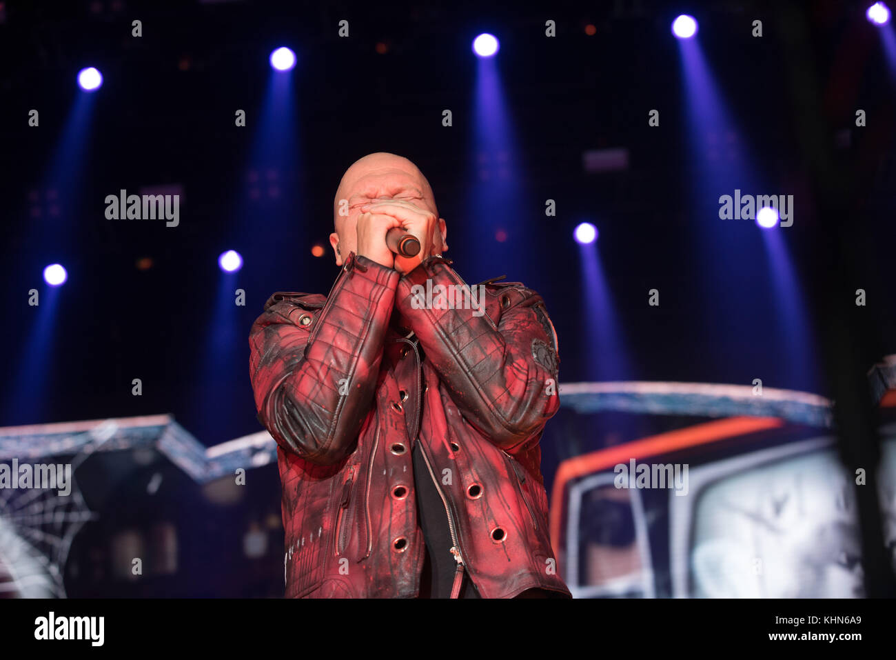 Strasbourg, France. 18 nov, 2017. Michael Kiske effectue avec Helloween à mediolanum forum au cours de la tournée dans des citrouilles, assago italie. , . Crédit : Alberto gandolfo/Alamy live news Banque D'Images