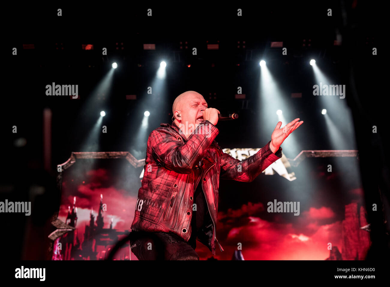 Assago, Italie. 18 novembre 2017. Michael Kiske se produit avec Helloween au Mediolanum Forum lors de la tournée Pumpkins United à Assago, en Italie. , . Crédit : Alberto Gandolfo/Alamy Live News Banque D'Images