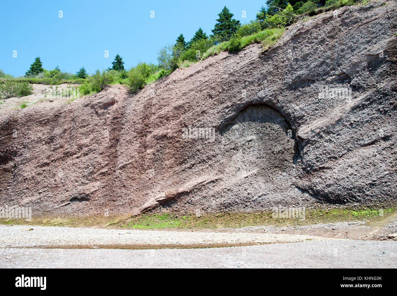 Le paysage à st. martins sea caves park célèbre pour ses grandes marées (Nouveau-Brunswick, Canada). Banque D'Images