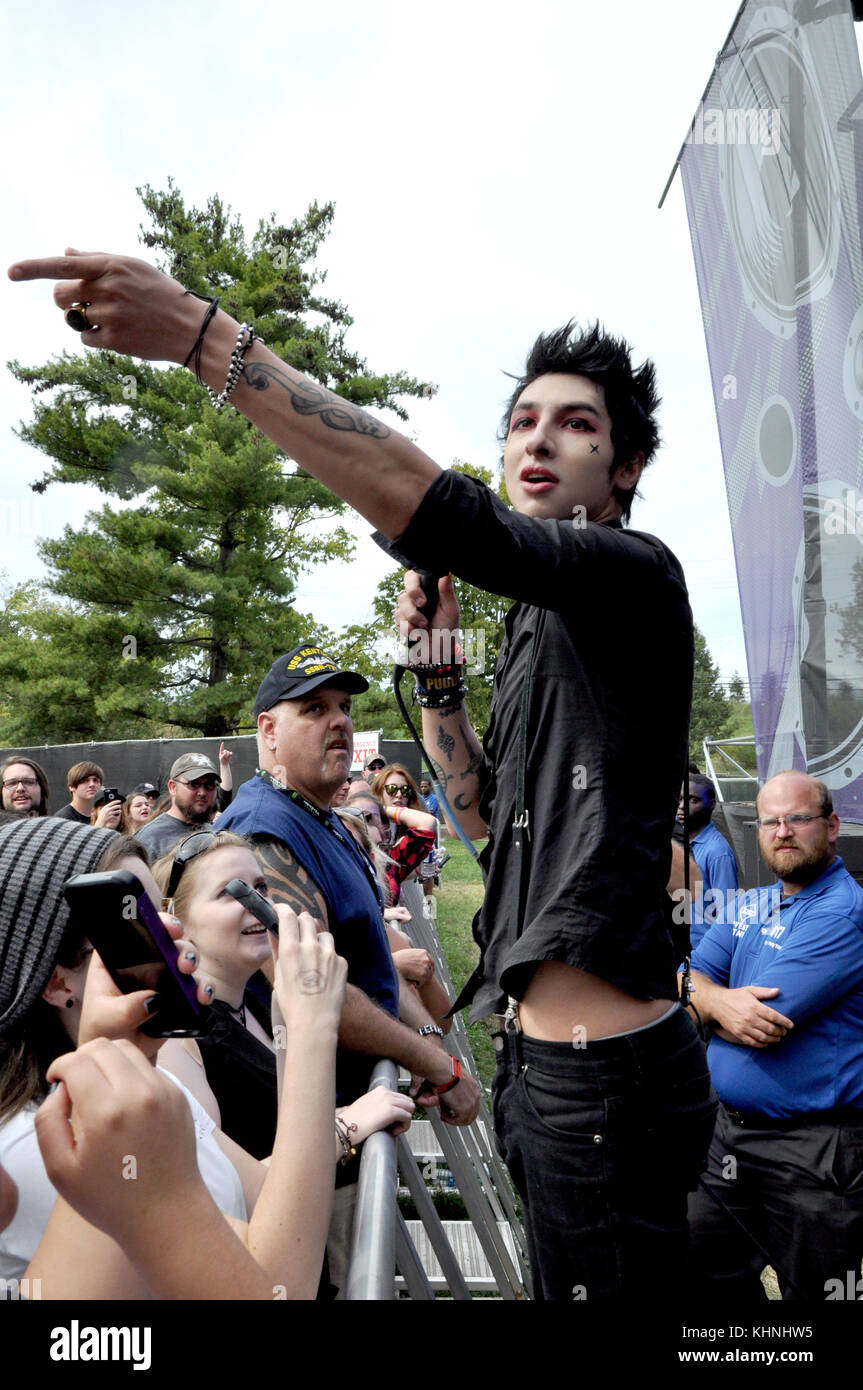 Louder Than Life Music Festival 2017 au Champions Park, Louisville, KY, États-Unis les 30 septembre et 1er octobre 2017 avec : Palaye Royale où : Louisville, Kentucky, États-Unis quand : 01 Oct 2017 crédit : Adam Bielawski/WENN.com Banque D'Images