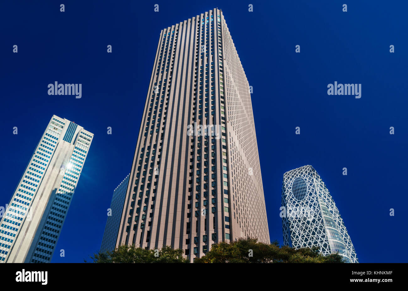 Quartier des gratte-ciel de Shinjuku à Tokyo Banque D'Images