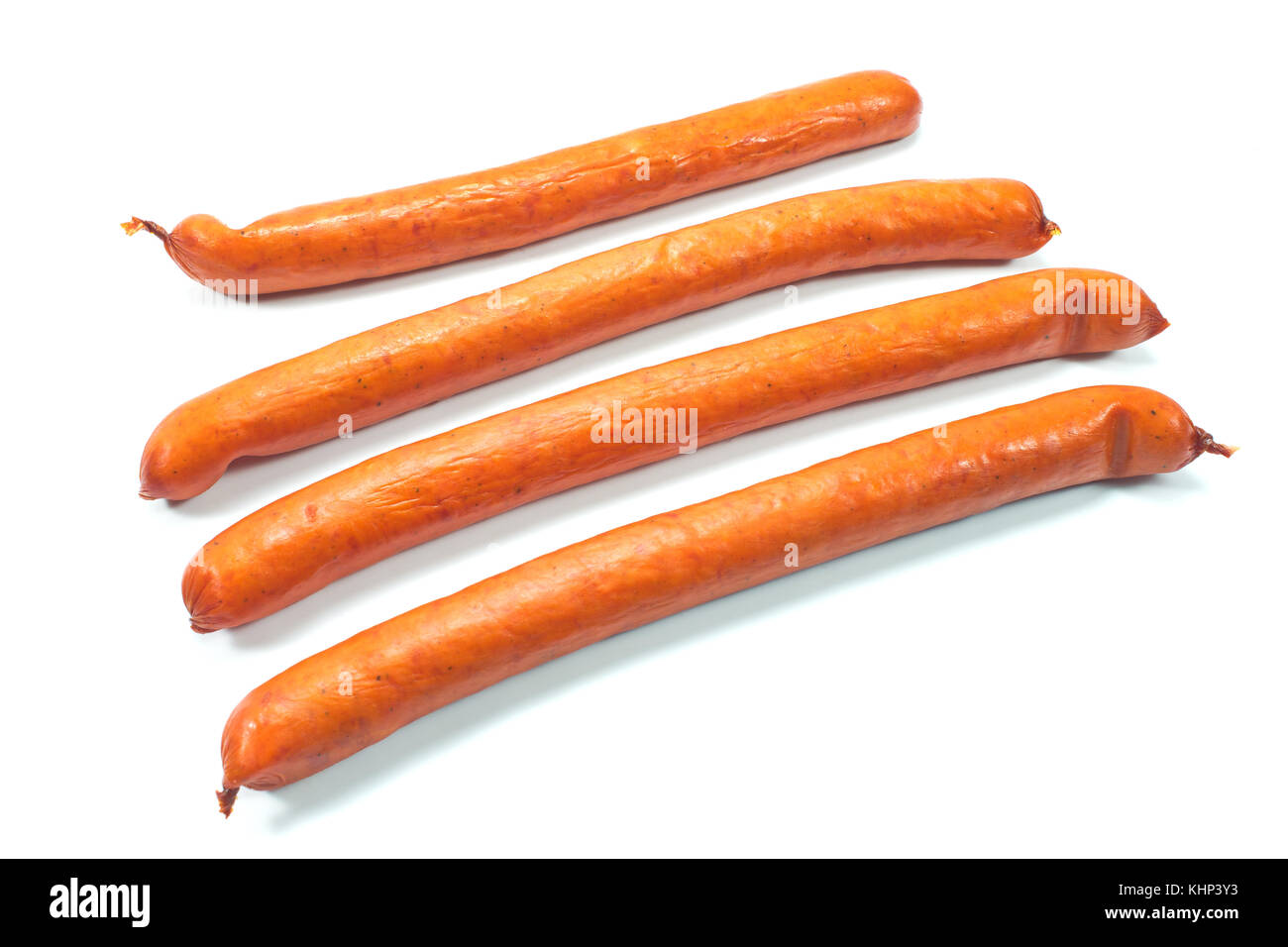 Saucisses fumées isolé sur fond blanc Banque D'Images