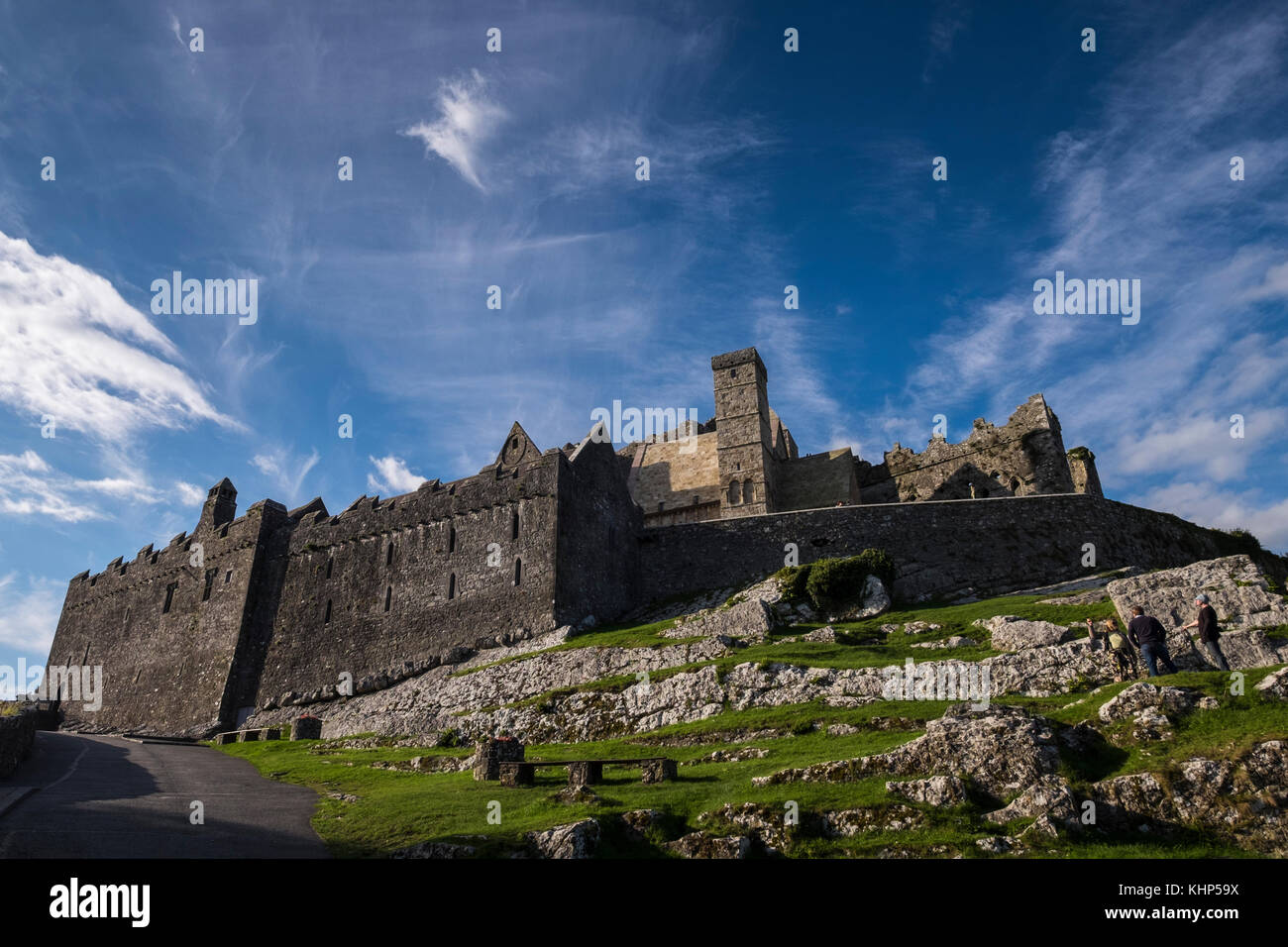 Le rocher de Cashel, également connu sous le nom de Cashel des Rois et Saint Patrick's Rock, est un site historique situé à Cashel, comté de Tipperary, Irlande Banque D'Images