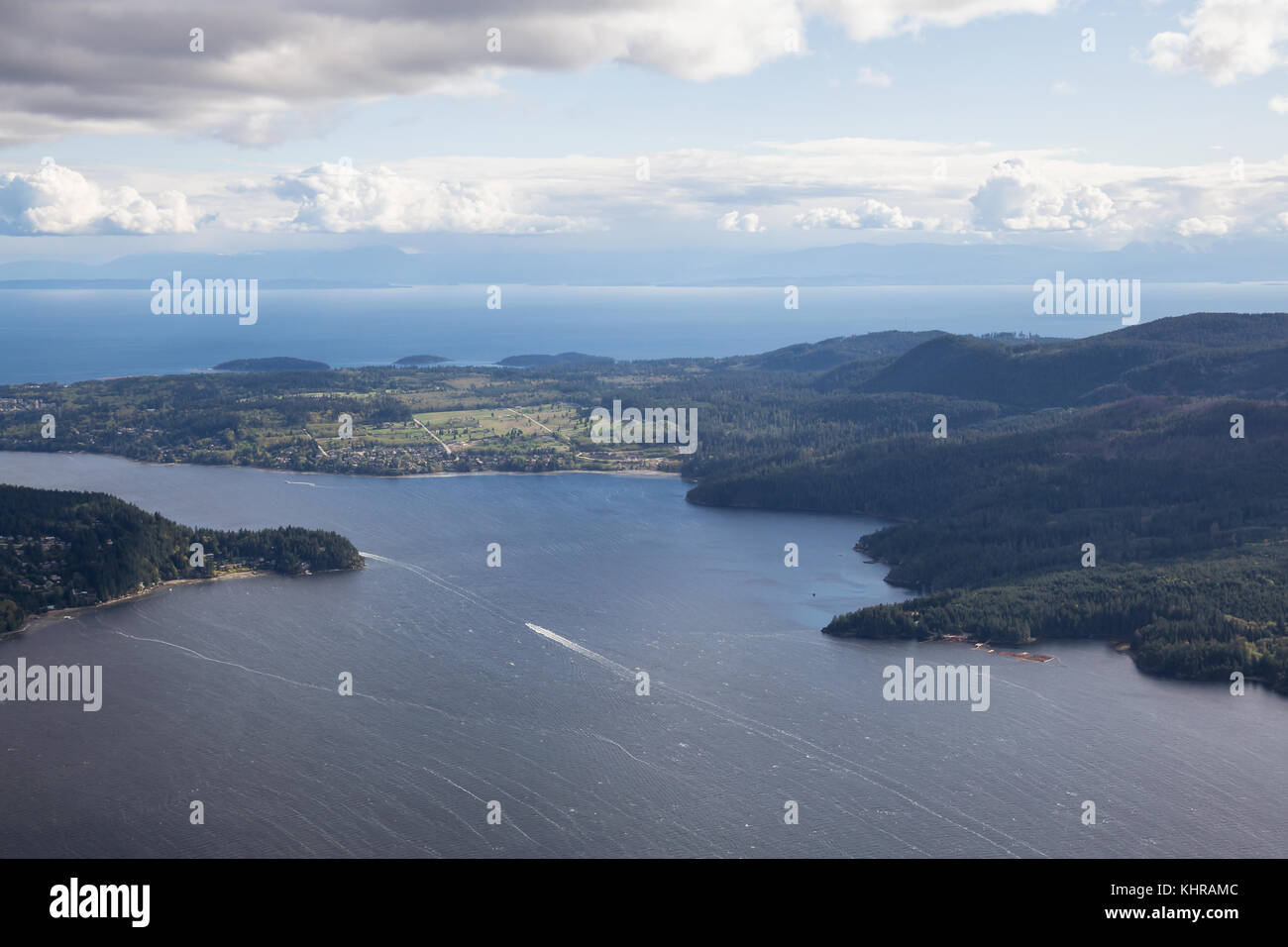 Sechelt Inlet, Sunshine Coast, en Colombie-Britannique, Canada. considérée dans une perspective aérienne. Banque D'Images