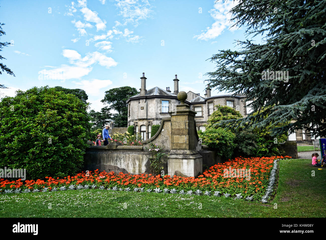 Lotherton Hall est une belle maison de campagne près de Leeds dans le West Yorkshire qui n'est pas la National Trust Banque D'Images