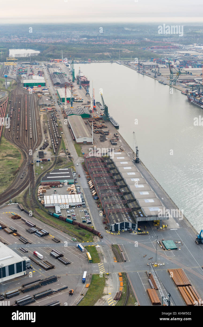 Image aérienne du quai de Churchill au port d'Anvers Banque D'Images