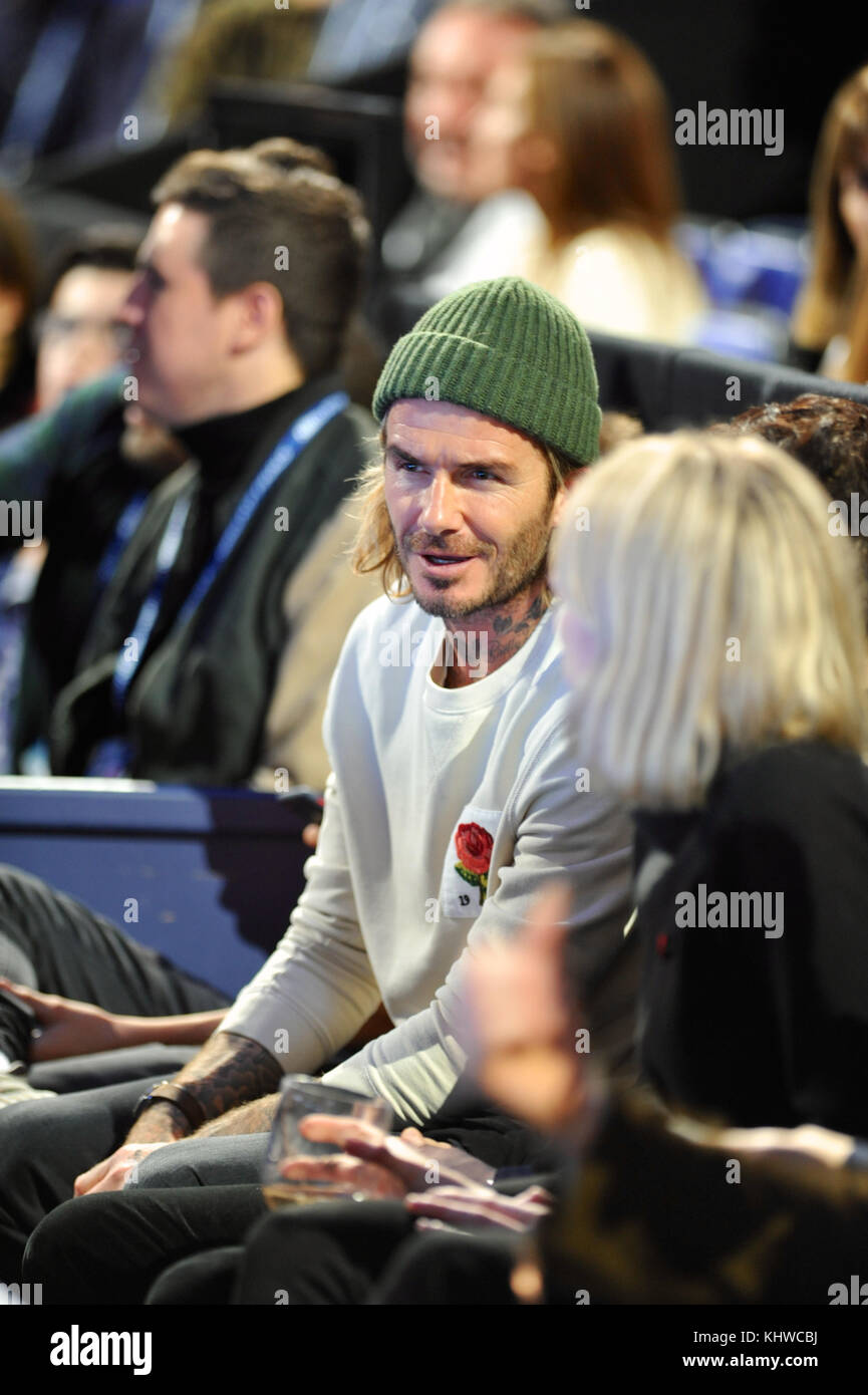 Londres, Royaume-Uni. 19 novembre 2017. David Beckham aux Singles finals, Nitto ATP finals, O2 Arena, Londres, Royaume-Uni David Robert Joseph Beckham, OBE est un ancien footballeur professionnel anglais. Il a été le premier joueur anglais à remporter des titres de championnat dans quatre pays : l'Angleterre, l'Espagne, les États-Unis et la France. Il a annoncé sa retraite en mai 2013 après une carrière de 20 ans, au cours de laquelle il a remporté 19 trophées majeurs. Crédit : Michael Preston/Alamy Live News Banque D'Images