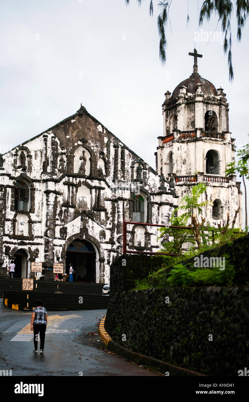 Notre Dame de la porte d'église paroissiale, 1773, Daraga, dans la province d'Albay, Bicol, Philippines Banque D'Images