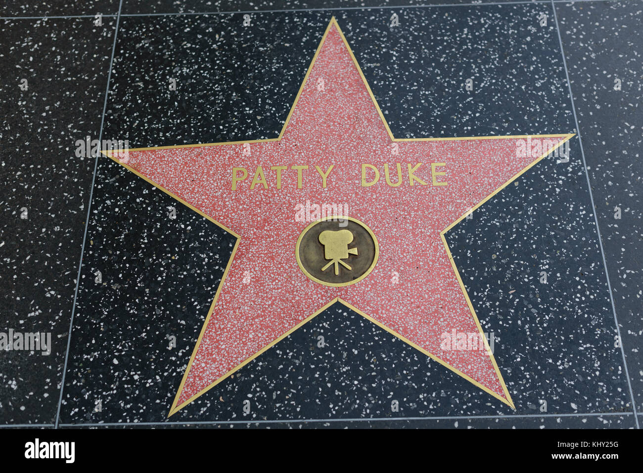 HOLLYWOOD, CA - 06 DÉCEMBRE : patty Duke star sur le Hollywood Walk of Fame à Hollywood, Californie, le 6 décembre 2016. Banque D'Images