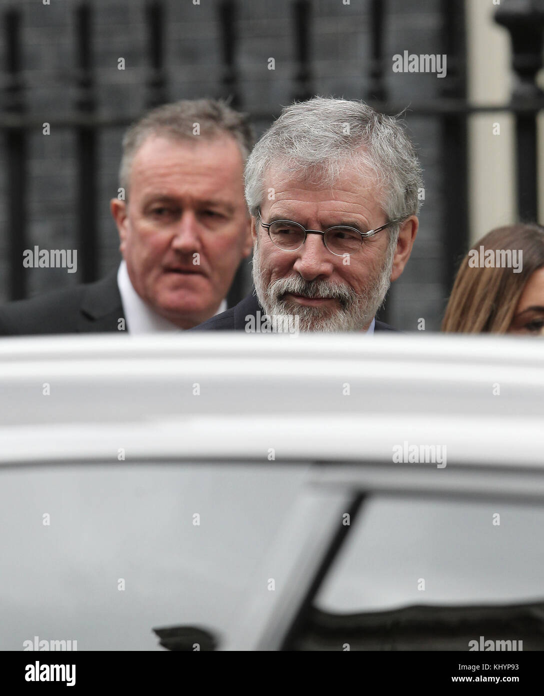 Londres, Royaume-Uni. 21 novembre, 2017. Gerry Adams Président du Sinn Fein vu quitter 10 Downing Street à Londres credit : rm press/Alamy live news Banque D'Images