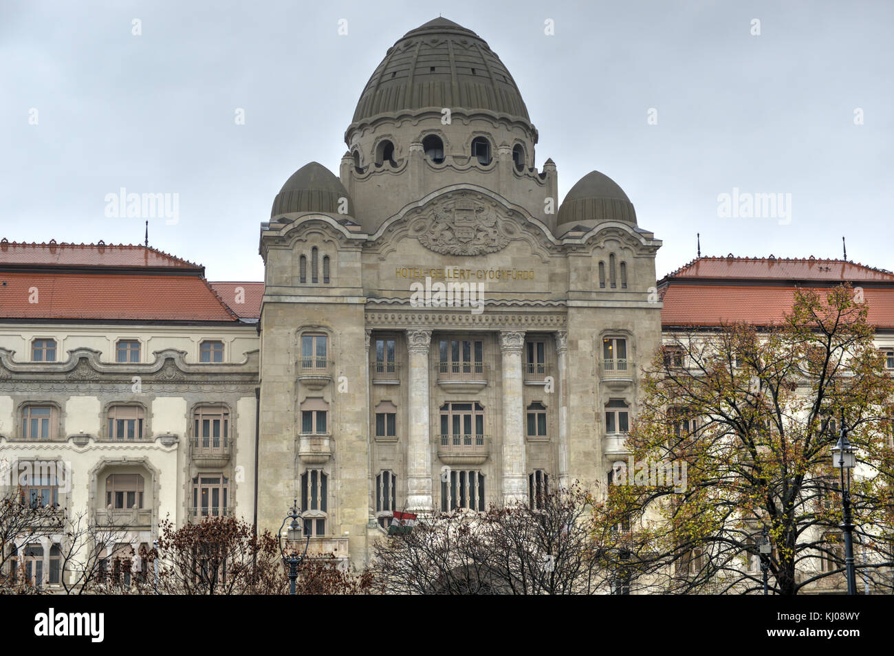 Budapest, Hongrie - 1 décembre 2014 : Palais de l'hôtel Gellert. Façade de l'édifice date de 1896, quand il a été construit pour le millénaire de la Hongrie. Banque D'Images