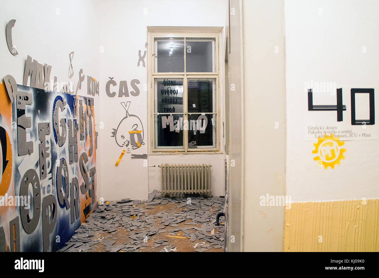 Pokoje VI, salles VI, exposition spécifique au site de jeunes arts et la confrontation d'ateliers sélectionnés d'écoles d'art tchèques, salle 40 Banque D'Images