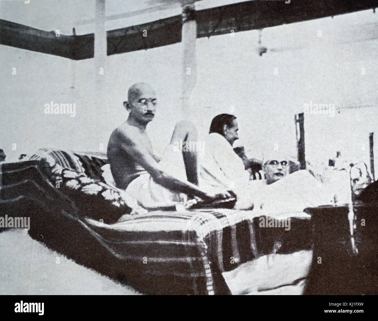 Mohandas Karamchand Gandhi (1869 - 1948) lors d'une réunion de l'Indian National Congress, 1940. Gandhi a été le principal chef de l'indépendance de l'Inde en mouvement a décidé de l'Inde. Banque D'Images