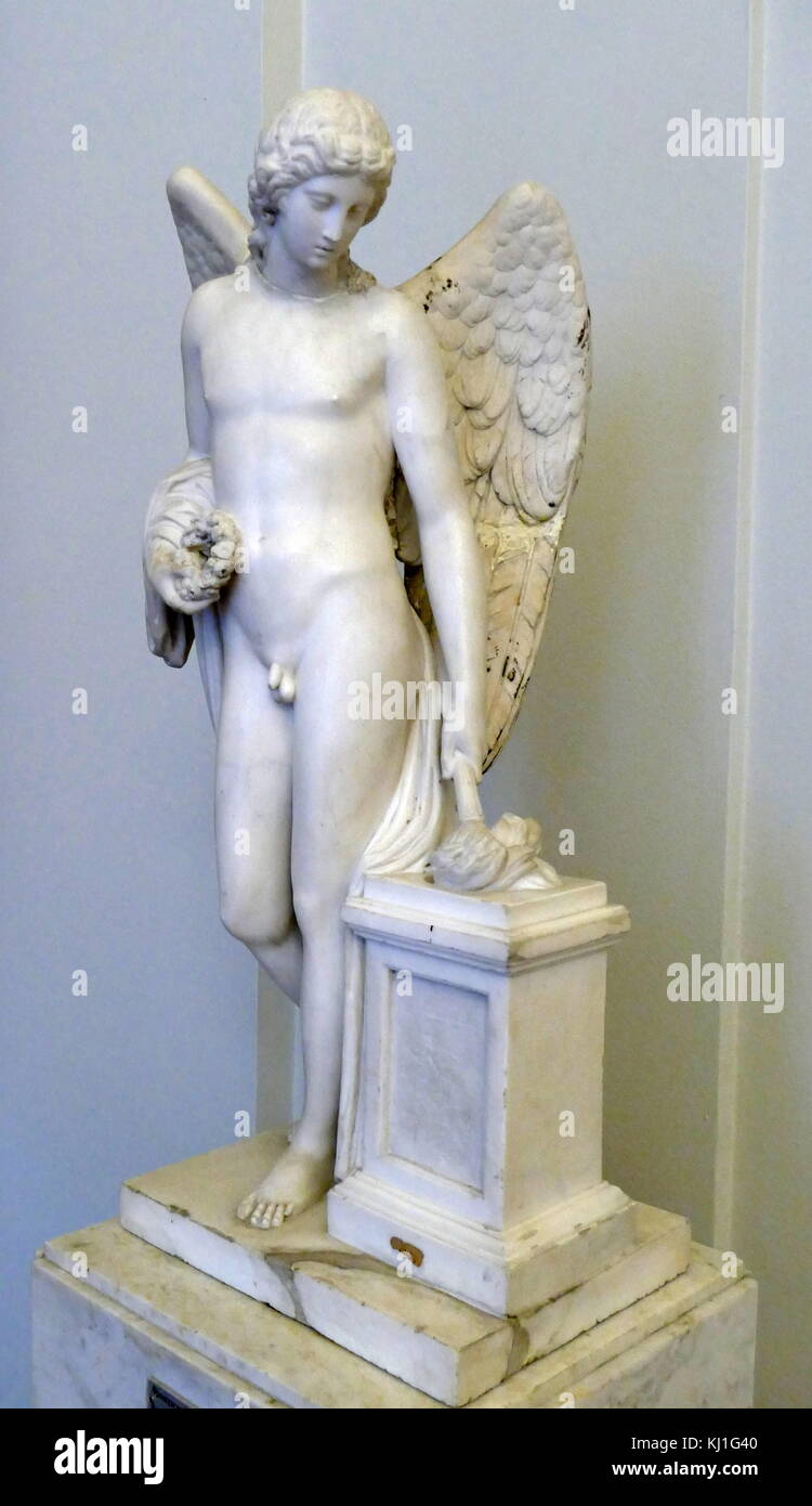 Néo-classique du 18ème siècle la sculpture française d'un ailé Cupidon  'jeunesse Le génie de la mort" vers 1790 Photo Stock - Alamy