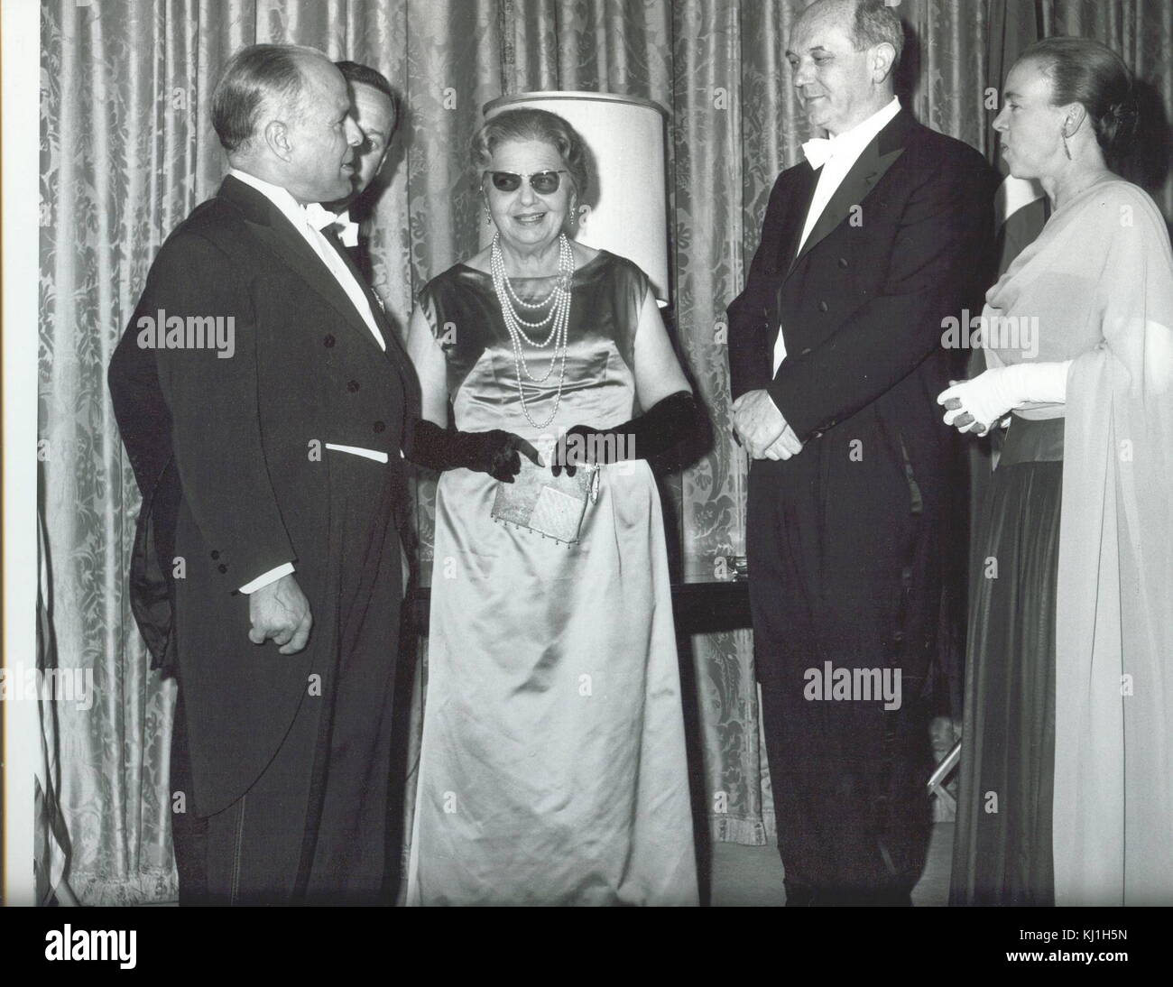 Le Président Habib Bourguiba de Tunisie (1903-2000 nous rencontre le secrétaire d'État Dean Rusk, 1909-1994 1961 Banque D'Images