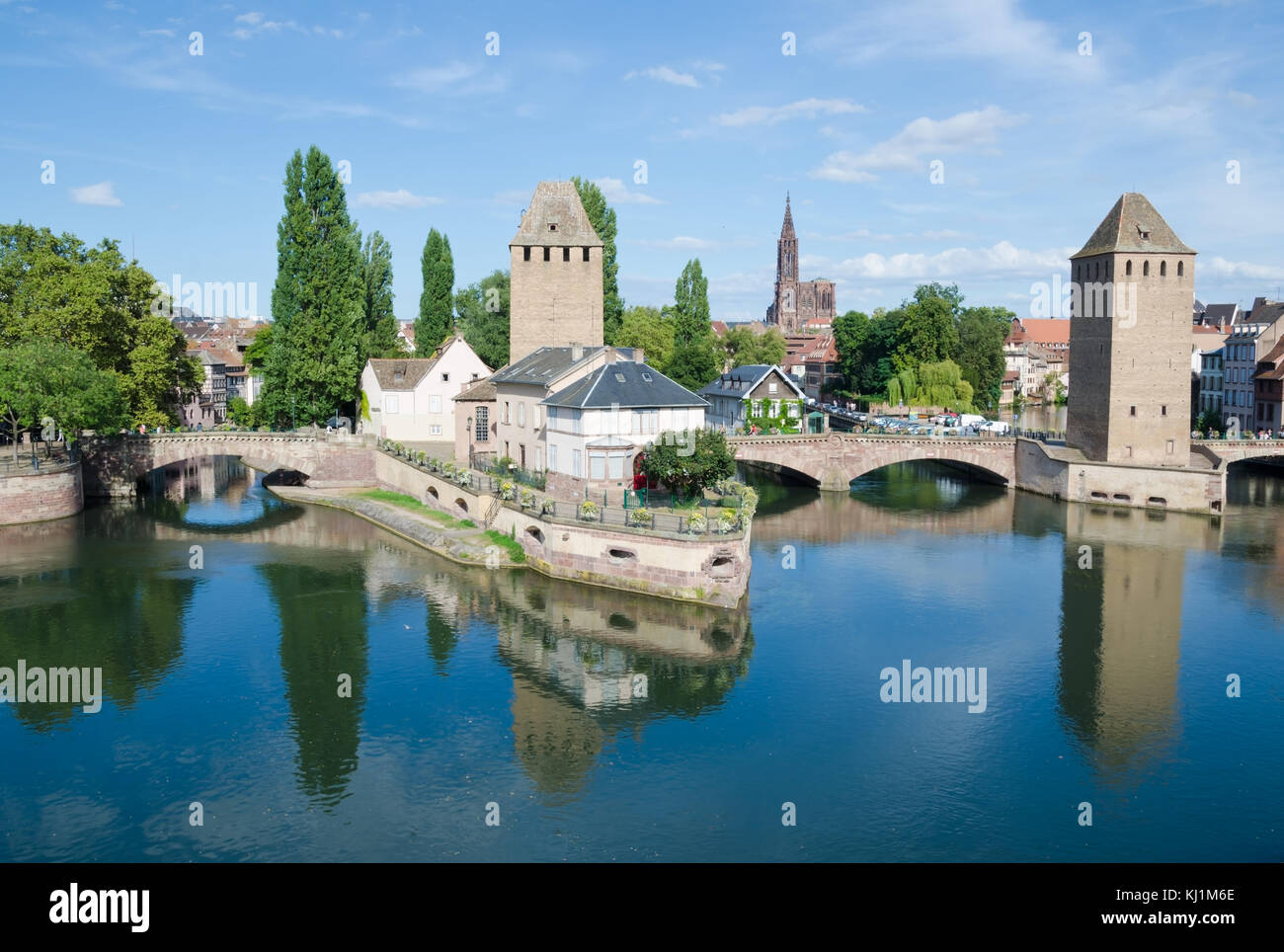 Strasbourg, France. 29 août 2016. Une vue sur les ponts couverts, l'un de la belle ville historique de Strasbourg de l'attractions touristiques. Banque D'Images