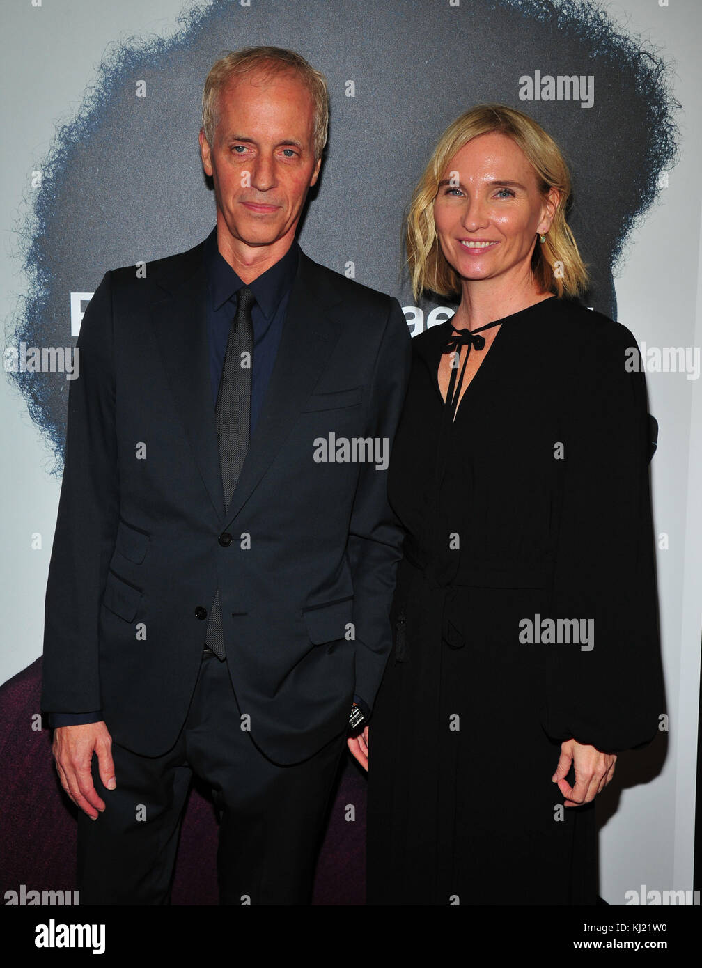 New York, NY, États-Unis. 20 novembre 2017. DaN Gilroy, Jennifer Fox assiste à la première 'Roman J Israel Esquire' New York à l'auditorium Henry R. Luce à Brookfield Place le 20 novembre 2017 à New York City . Crédit : John Palmer/Media Punch/Alay Live News Banque D'Images
