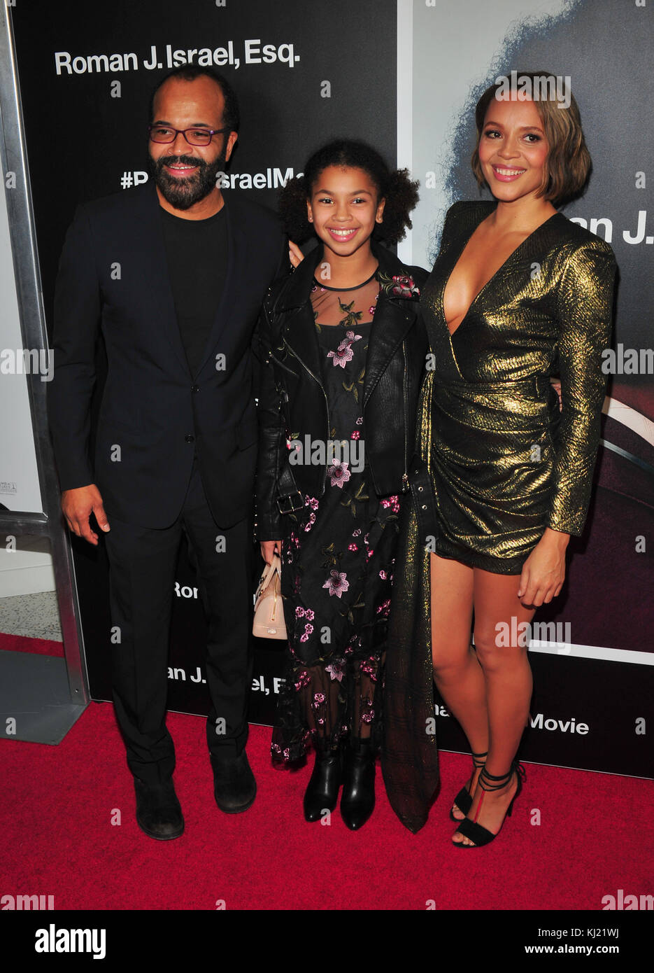New York, NY, États-Unis. 20 novembre 2017. Jeffrey Wright, Juno Wright et Carmen Ejogo assistent à la première 'Roman J Israel Esquire' New York à l'auditorium Henry R. Luce à Brookfield Place le 20 novembre 2017 à New York City . Crédit : John Palmer/Media Punch/Alay Live News Banque D'Images