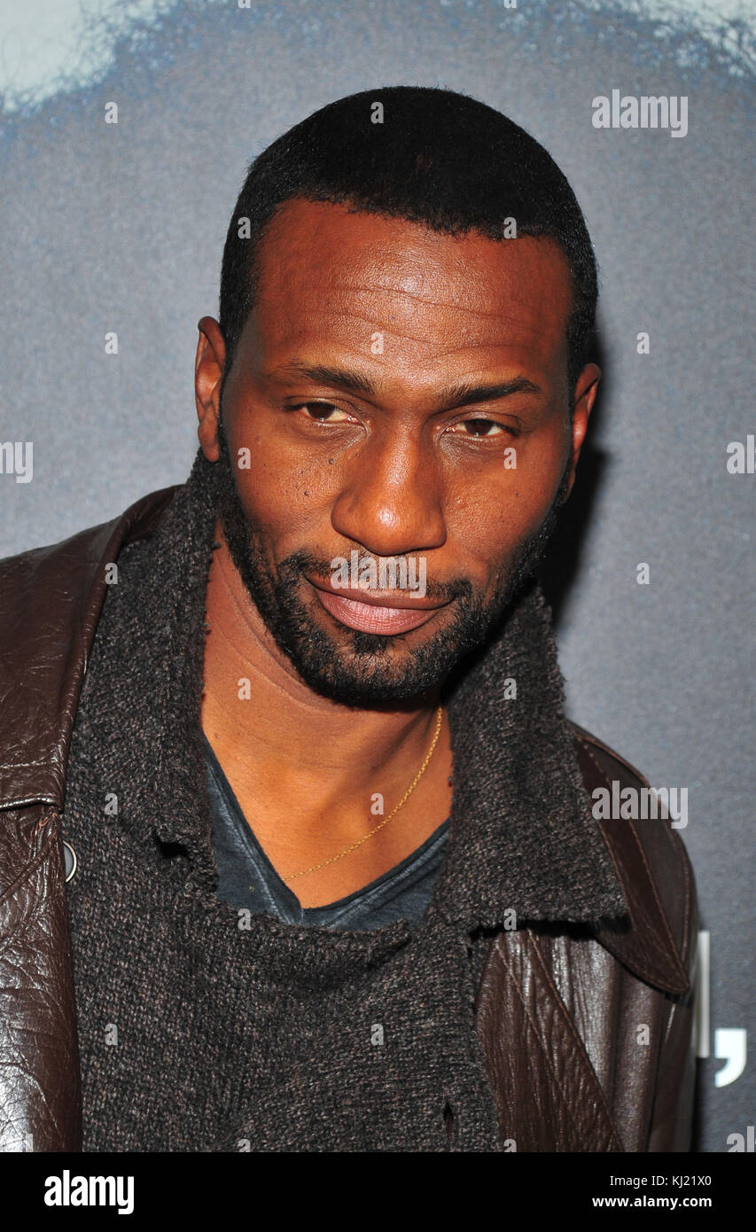 New York, NY, États-Unis. 20 novembre 2017. Leon Robinson assiste à la première de New York de l'Esquire'Roman J Israel à l'auditorium Henry R. Luce à Brookfield Place le 20 novembre 2017 à New York City . Crédit : John Palmer/Media Punch/Alay Live News Banque D'Images