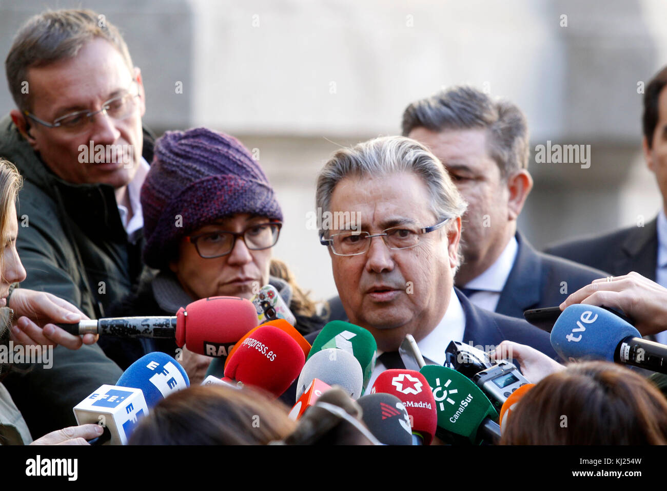 Juan Ignacio zoido arrivée à la chapelle ardente du procureur général de l'État, José manuel maza à Madrid : crédit gtres información más comuniación sur ligne, s.l./Alamy live news Banque D'Images