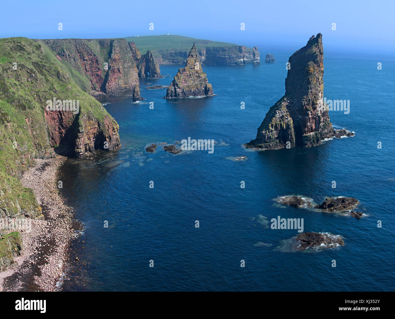 Duncansby Stacks, pinacles rocheux au sud de Duncansby Head près de John O' Groats, caithness, highland, highlands, Scotland, UK Banque D'Images