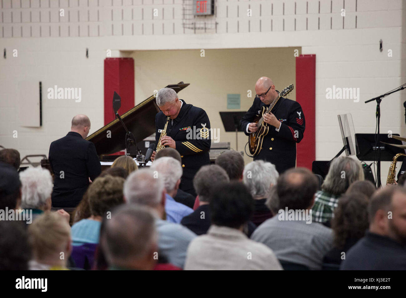 Les Commodores tour (22562083720) Banque D'Images