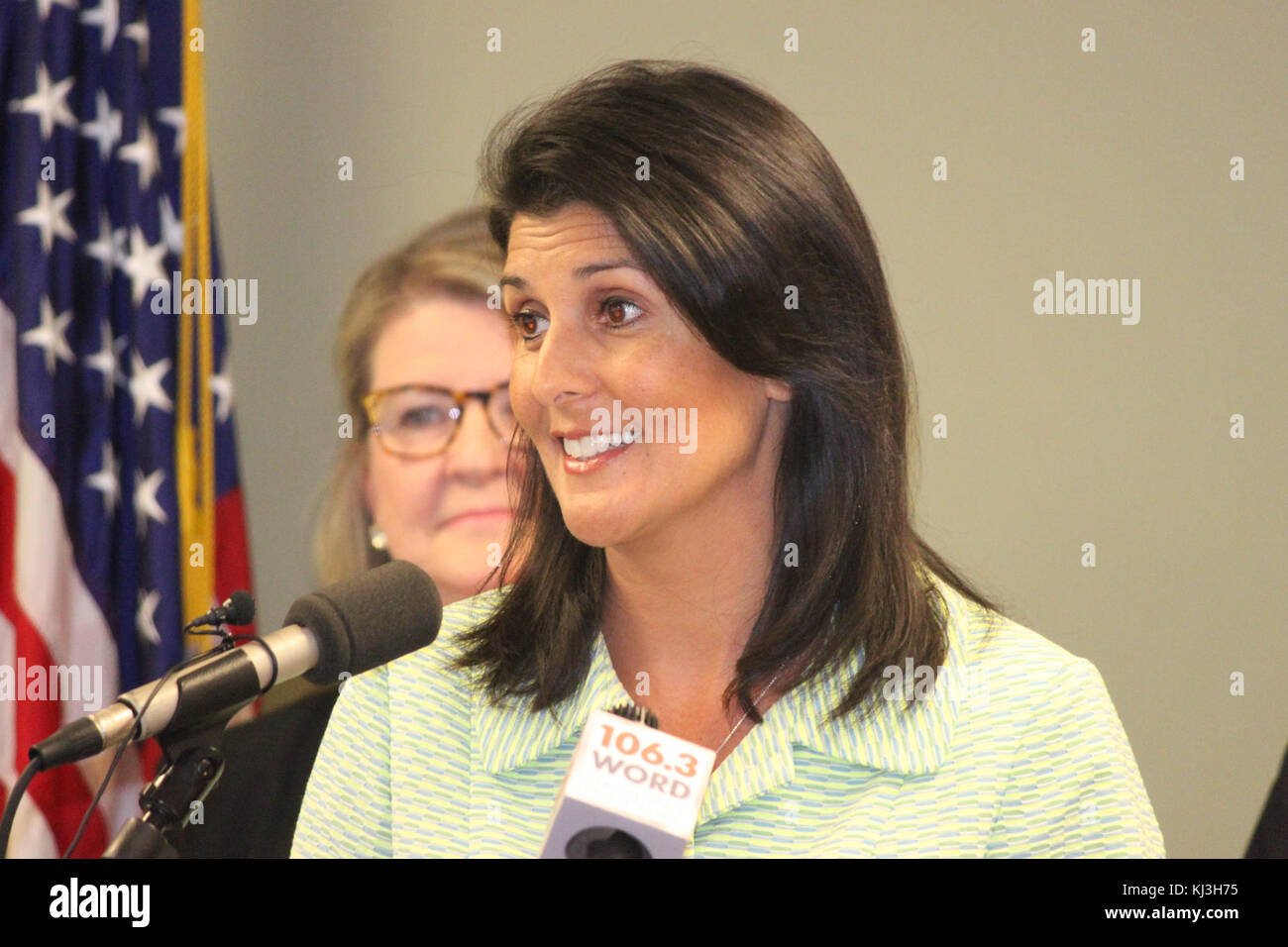 Nikki Haley, en tant que figure politique éminente, a plaidé pour la loi de Caroline du Sud sur la protection de l'enfant à naître, un effort législatif visant à restreindre les avortements après un certain moment de la grossesse, basé sur les théories de la douleur foetale. Banque D'Images