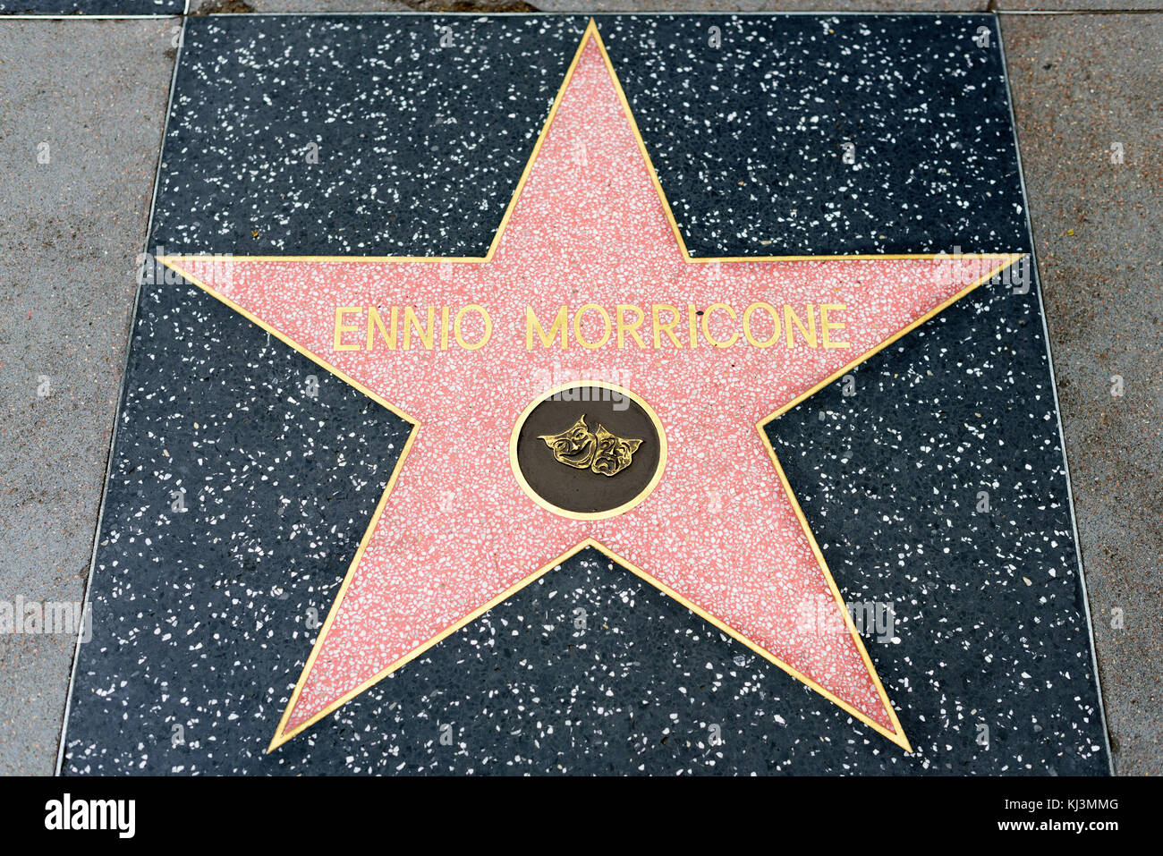 HOLLYWOOD, CA - 06 DÉCEMBRE : Ennio Morricone étoile sur le Hollywood Walk of Fame à Hollywood, Californie le 6 décembre 2016. Banque D'Images