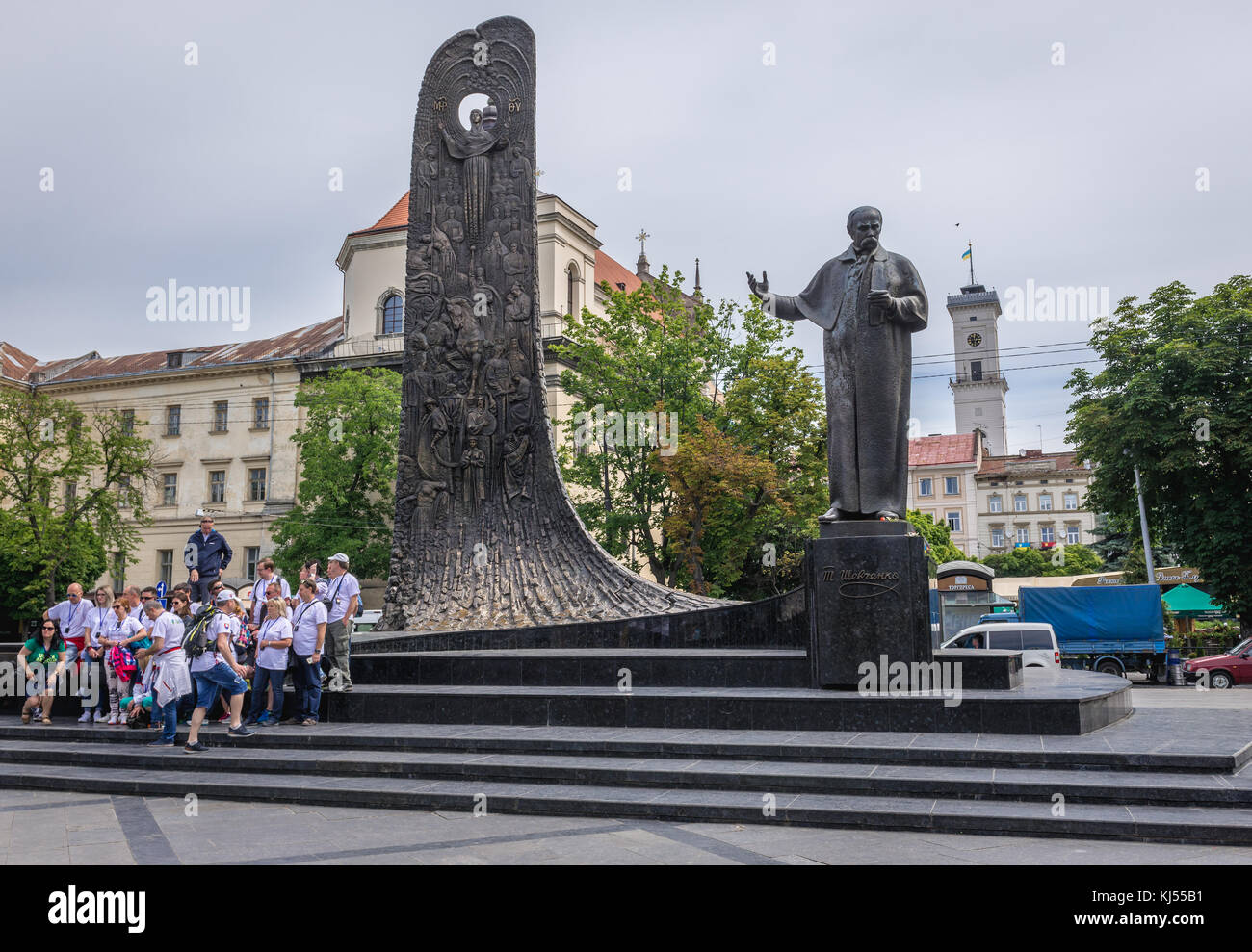 Monument de Taras Shevchenko sur une avenue de la liberté dans la ville de Lviv, la plus grande ville de l'ouest de l'Ukraine Banque D'Images