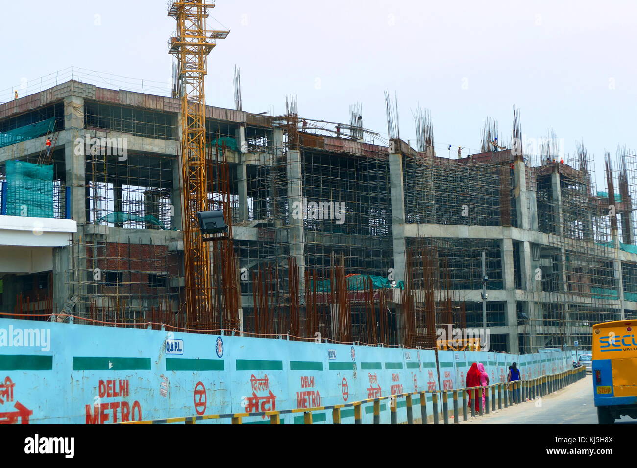 Construction de bureaux modernes à New Delhi, Inde 2016 Banque D'Images