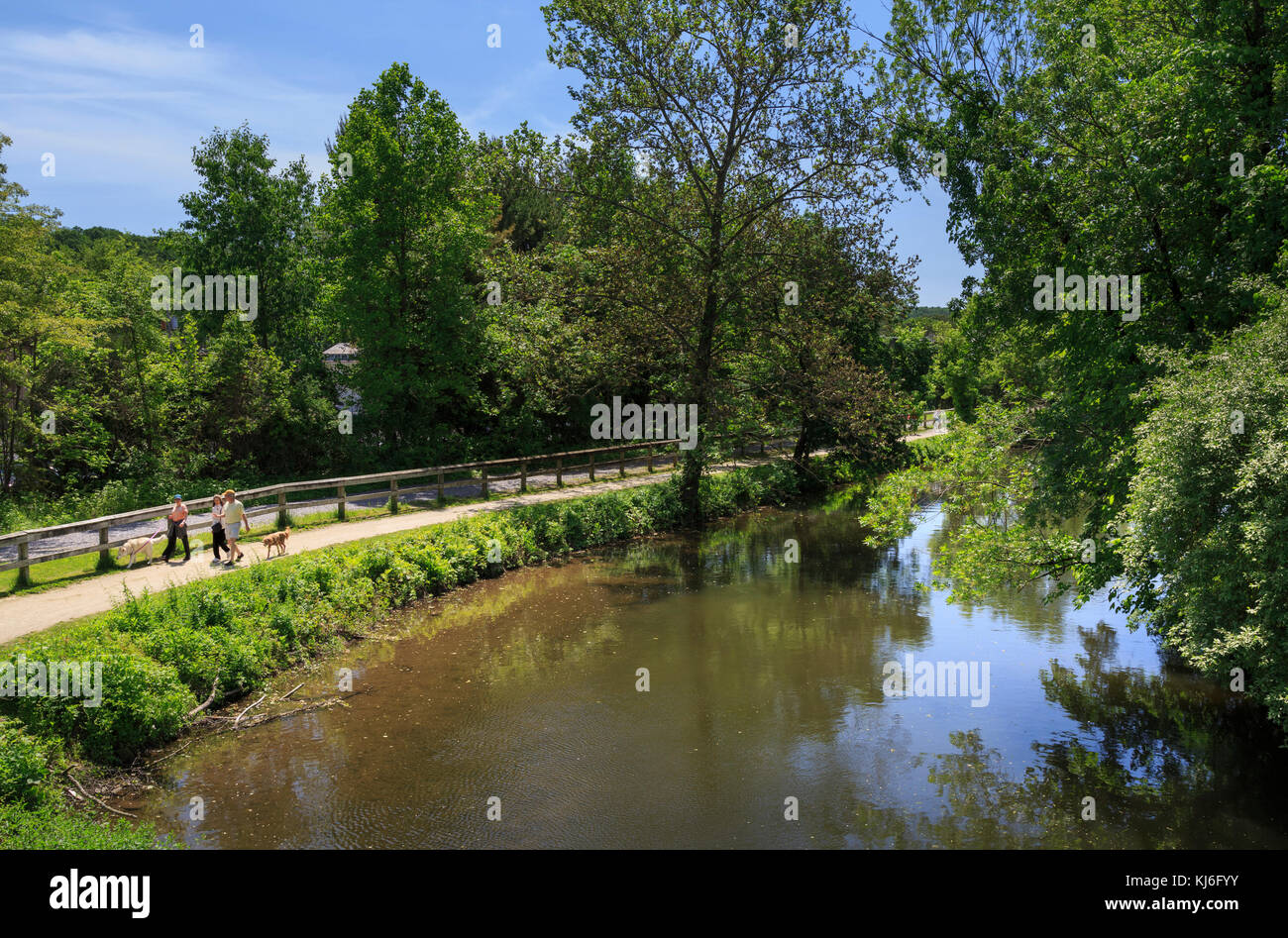 La Delaware River Trail ou État du Delaware et raritan canal Park, près de lambertville, hunterdon county, New Jersey, USA Banque D'Images