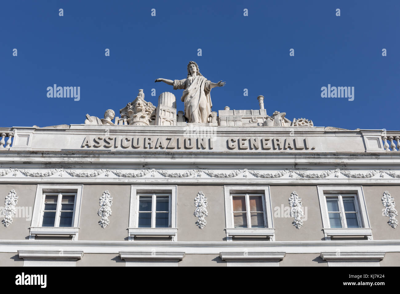 Détail de l'palazzo stratti, administré par la compagnie d'ASSURANCES ASSICURAZIONI GENERALI - Trieste, Frioul-Vénétie julienne, italie Banque D'Images