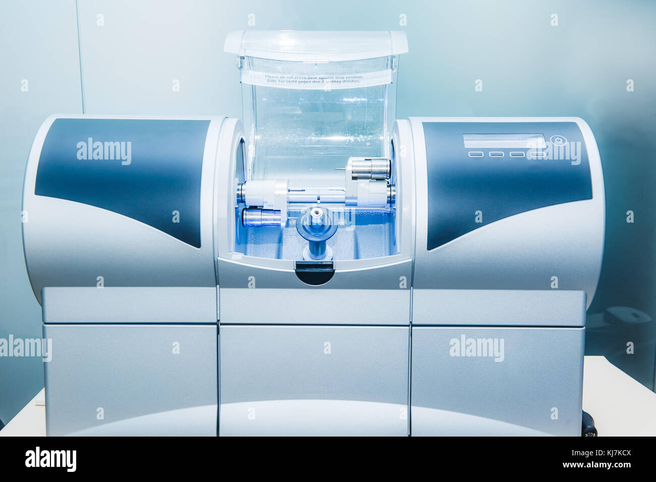 Cad cam Banque de photographies et d’images à haute résolution - Alamy