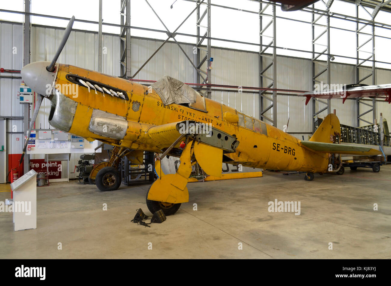 Fairey Firefly TT.1 en cours de restauration, Duxford, UK. Banque D'Images