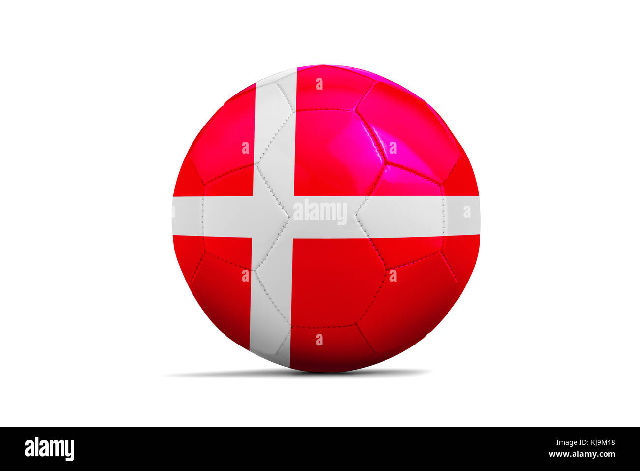 Ballon de soccer isolé avec drapeau de l'équipe de la Russie, le Danemark en 2018. Banque D'Images