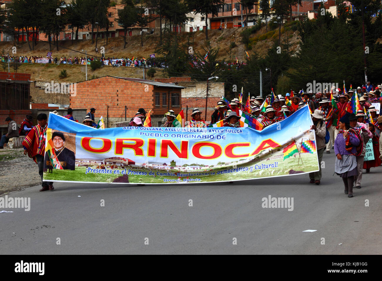 Aymaras de Orinoca prendre part à un gouvernement pro soutenir mars prévoit de construire une route à travers la région TIPNIS, La Paz, Bolivie Banque D'Images