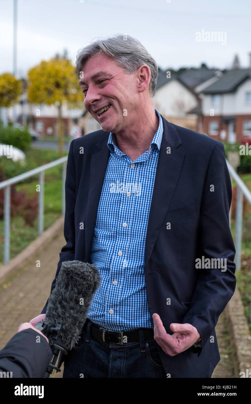 Richard Leonard étant interviewé pour la télévision après avoir remporté le concours de leadership du Parti travailliste, Banque D'Images